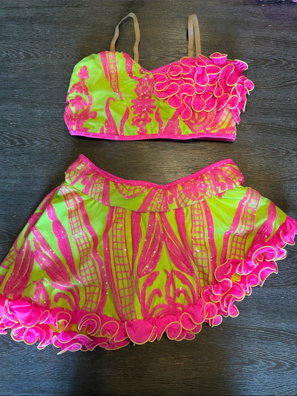 Girls Neon yellow & Hot Pink Dance Costume Two-Piece Set